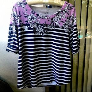CUTE & preppy Talbot’s elbow length lilac, navy & white striped top EUC XL